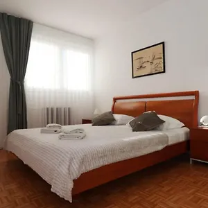  Apartment Bella Vista